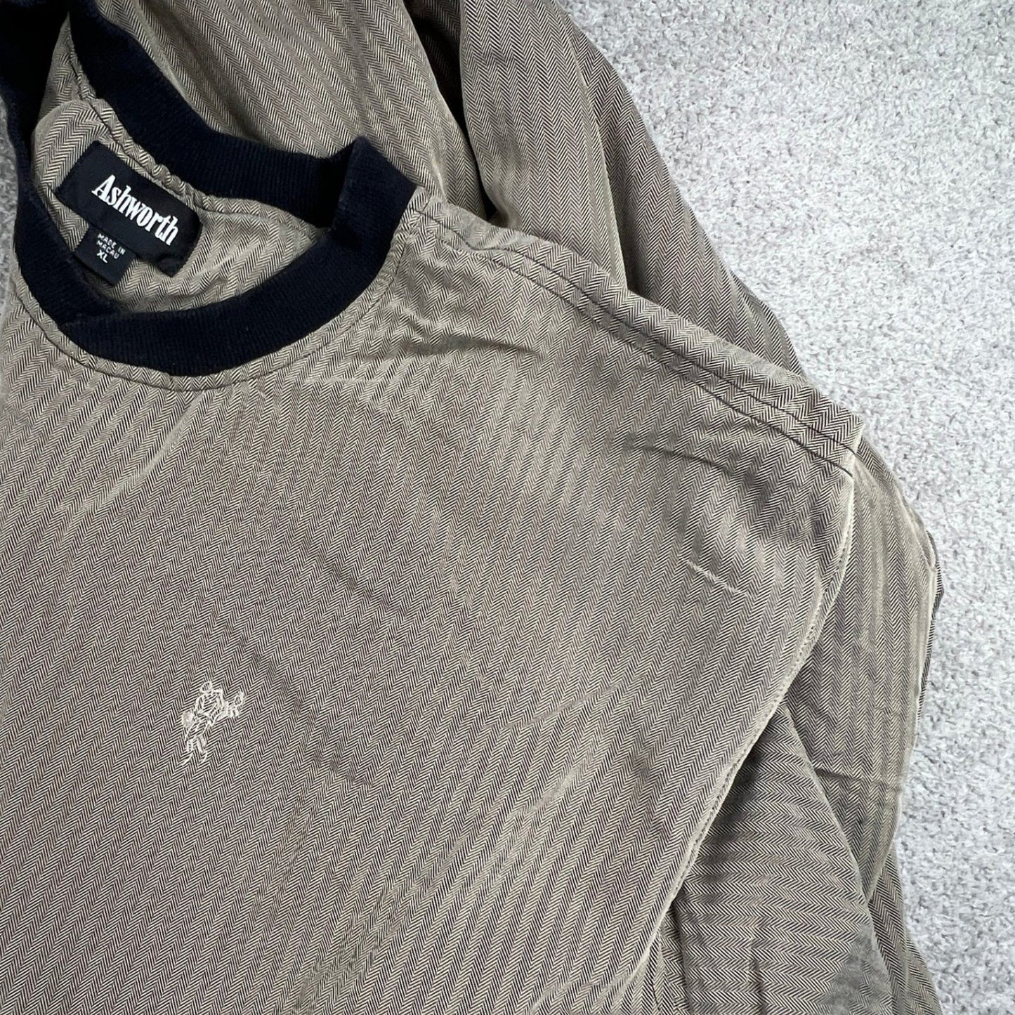 Ashworth Men's V-Neck XL Pullover Olive Herringbone Golf Windshirt Skater