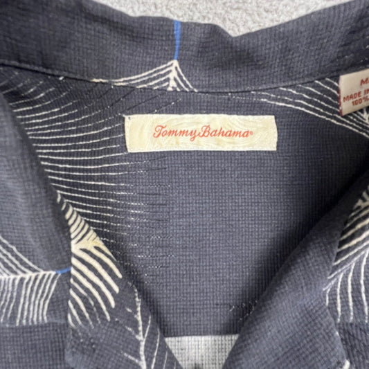 Tommy Bahama Silk Camp Shirt Mens M Navy Blue Tropical Aloha Island Resort Coast