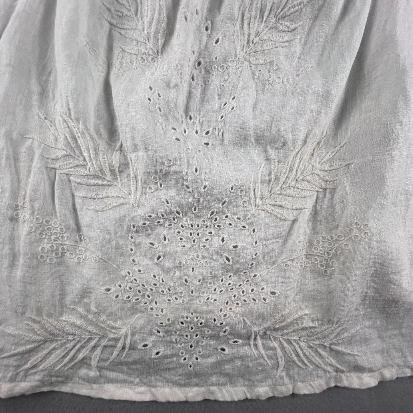 100% Linen White Camisole Top 12 Eyelet Embroidered Strappy Boho Summer GAP