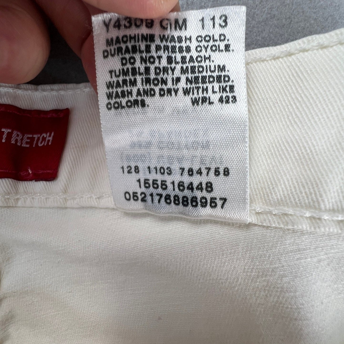 Levi's 550 Relaxed Fit Jeans Womens 10 White Stretch Tapered Leg High Rise Denim