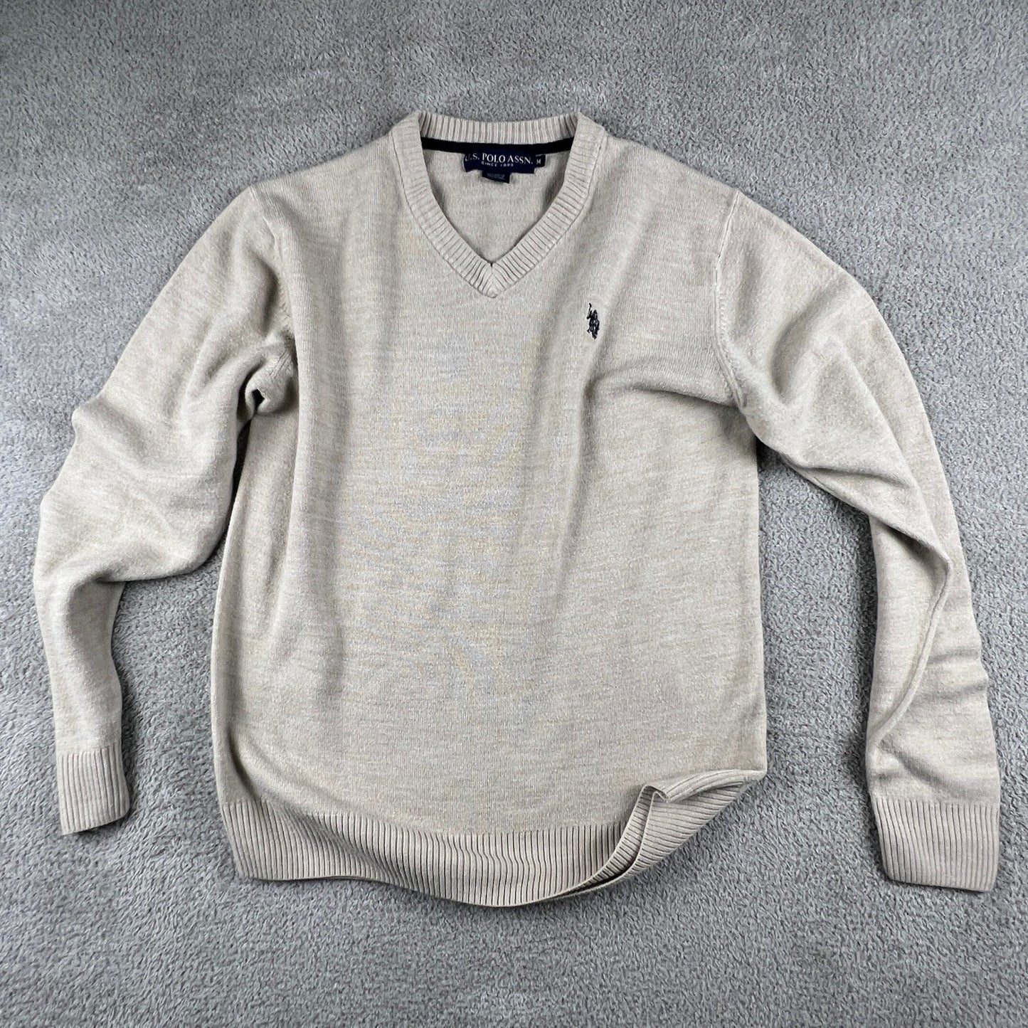 U.S. Polo Assn. V-Neck Sweater Mens Medium Tan Knit Preppy Classic