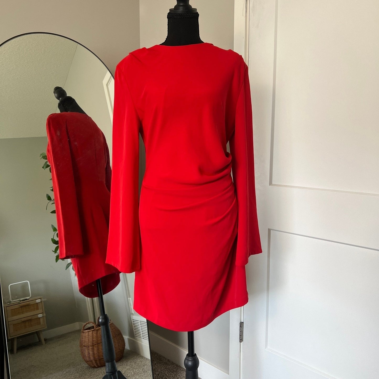FORE Wrap V-Neck Midi Dress Womens Red Long Sleeve Ruched Cocktail Holiday Party