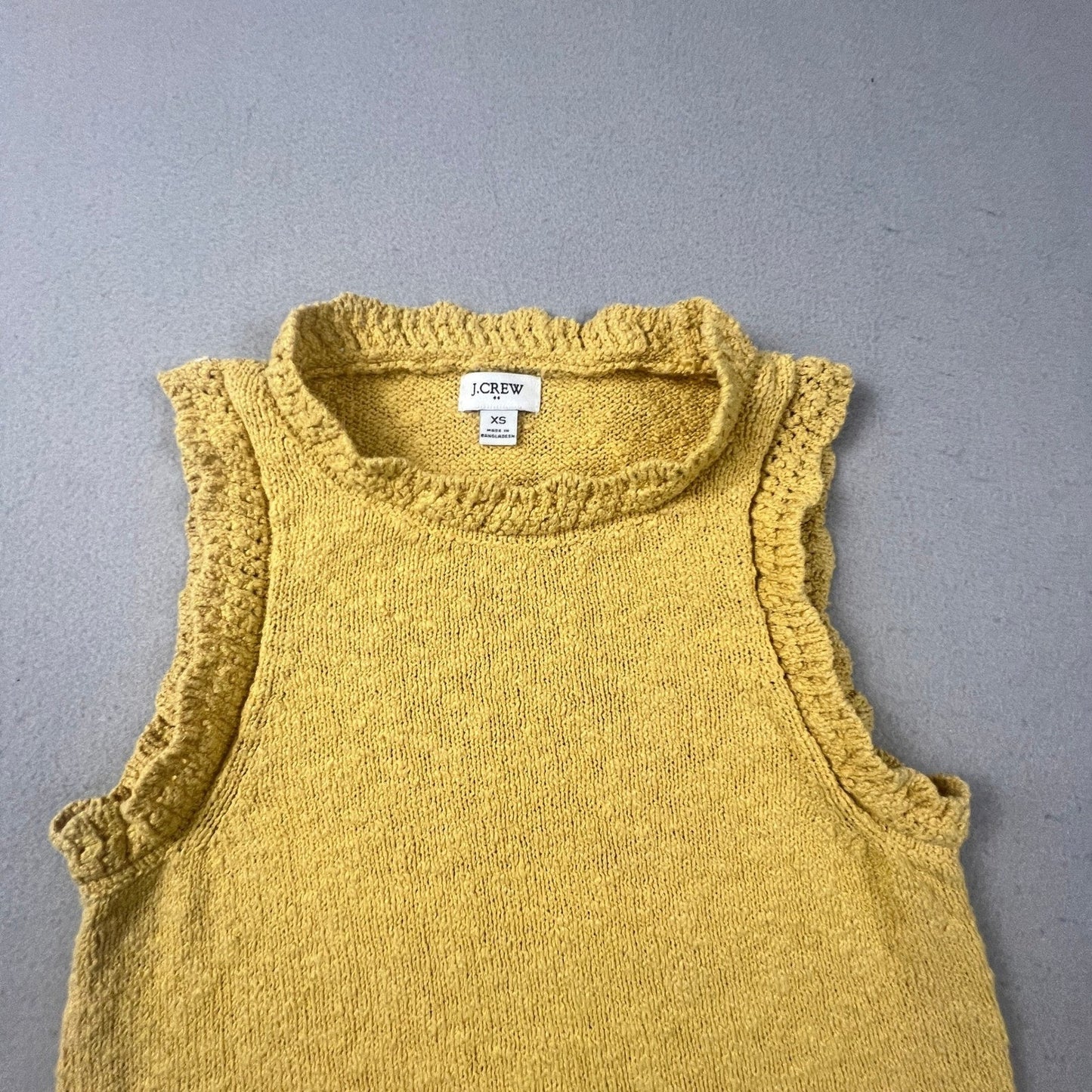 J.Crew Sweater Vest Womens XS Yellow Ruffle Trim High Neck Preppy Chic Classy