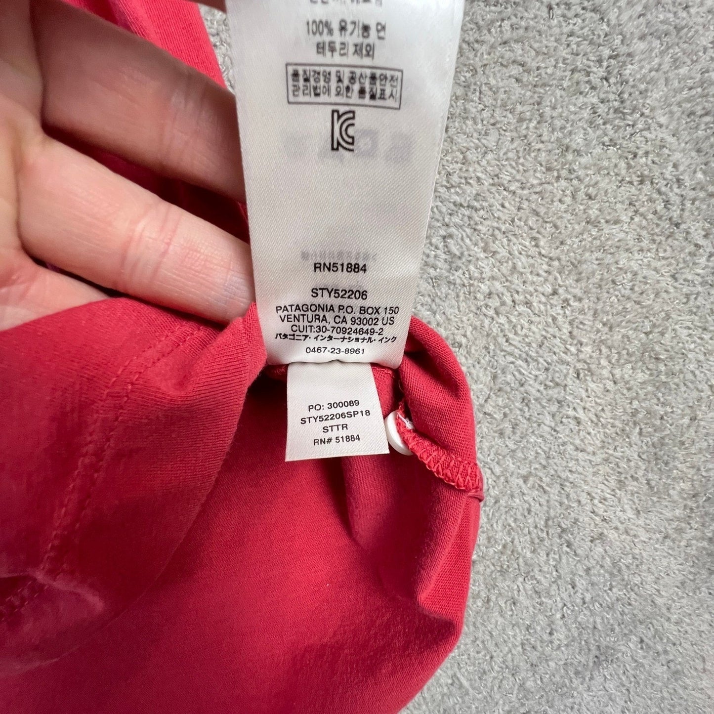Patagonia Mens Polo Shirt Medium Red Organic Cotton Fitz Roy Trout Logo Casual
