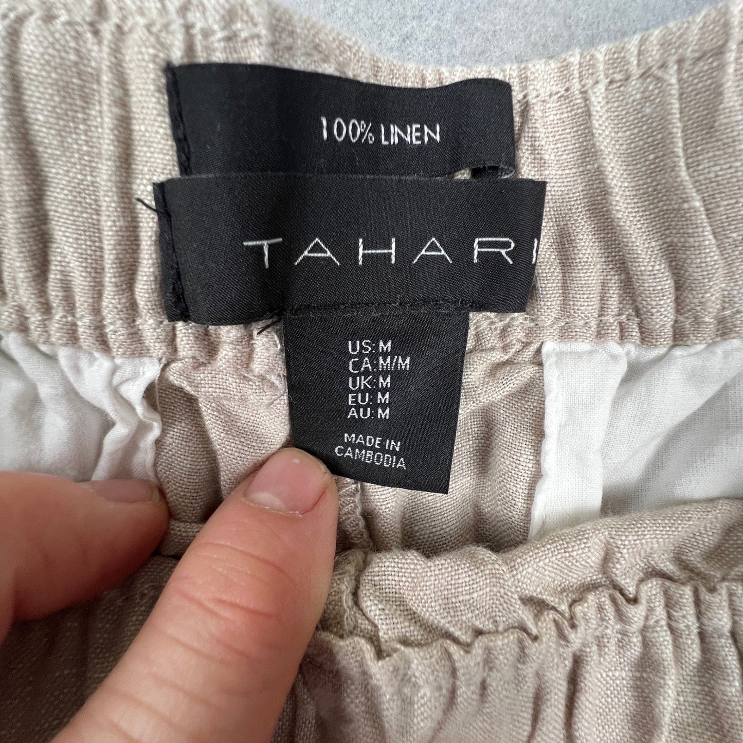 Tahari Shorts Womens M 100% Linen Elastic Waist Drawstring Casual Summer Boho
