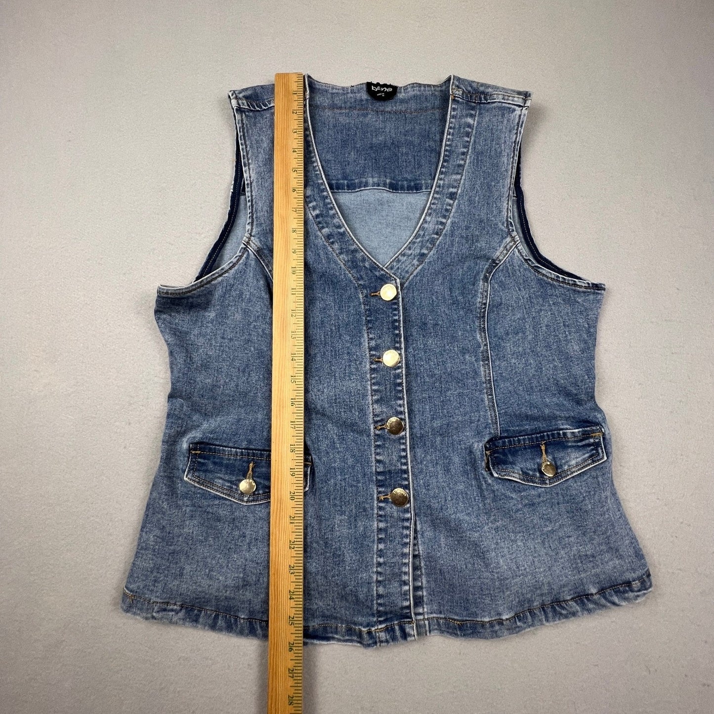 Bebe Denim Vest Womens XL Blue Button Front Gold Hardware Casual Y2K Style