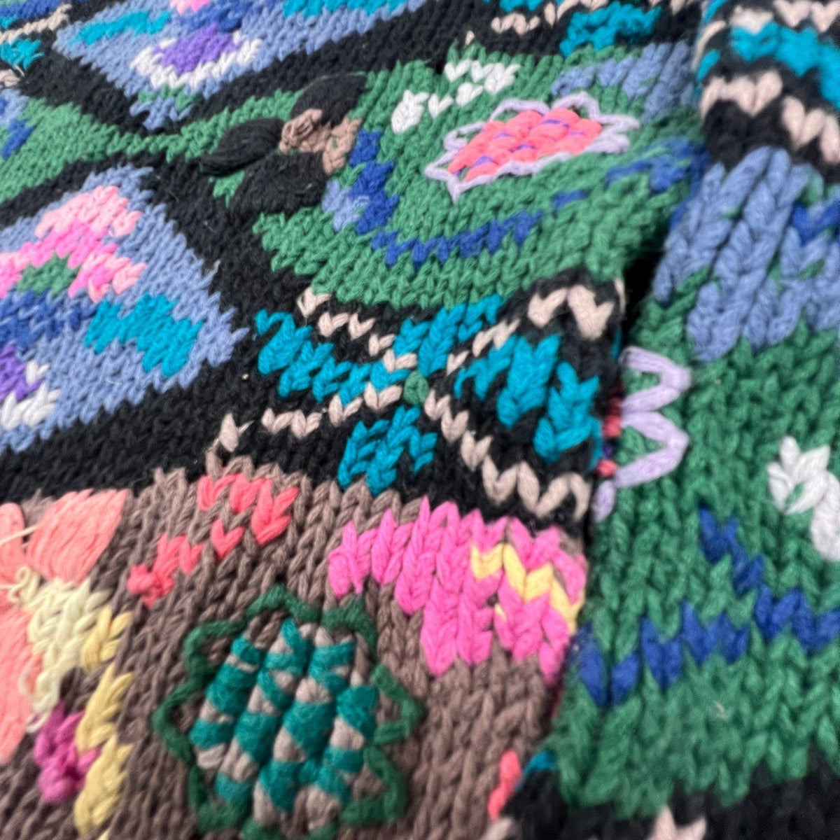 Northern Isles Sweater Womens Small Multi Diamond Floral Hand Knit Vintage 90s