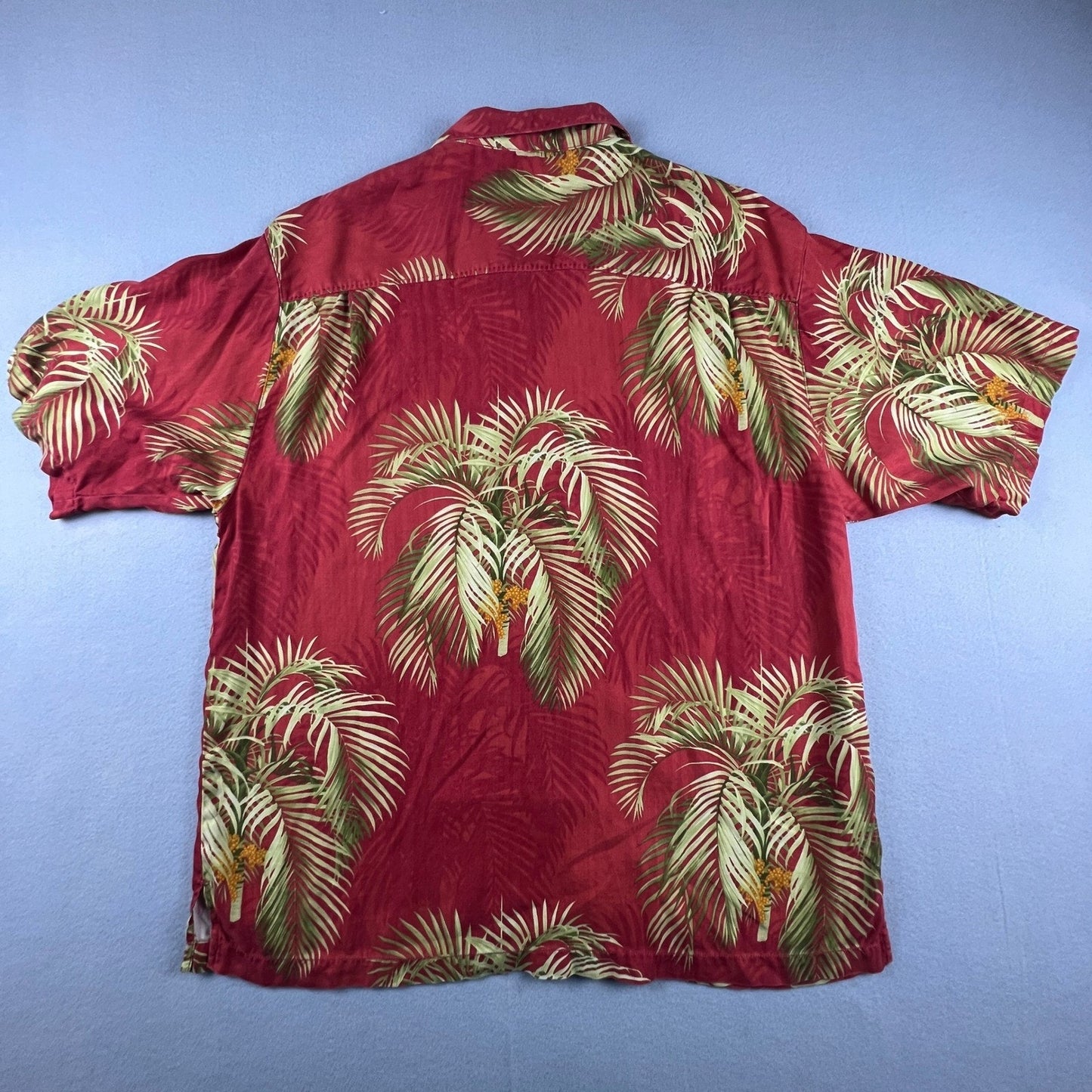 Tommy Bahama Button Up Shirt Mens XL Red Silk Palm Tropical Hawaiian Camp Aloha