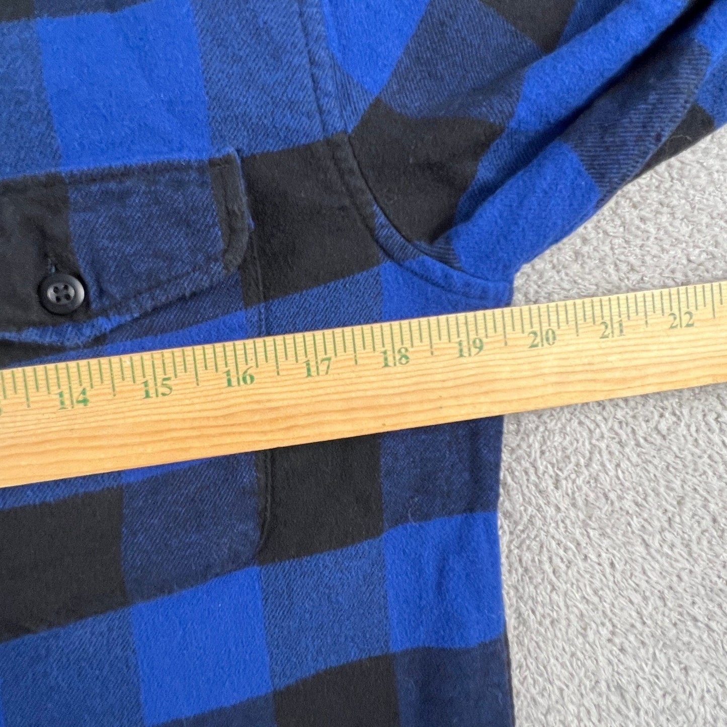 100% Cotton Flannel Shirt Mens Small Buffalo Plaid Super Soft American Eagle