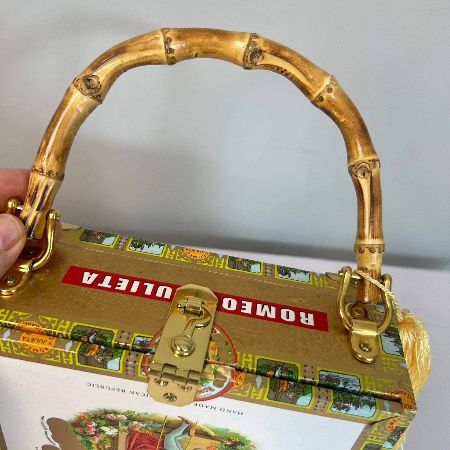 Kay Warren Cigar Box Purse Womens Multicolor Bamboo Handle Romeo y Julieta