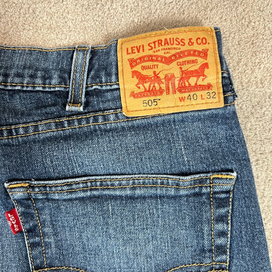 Levi's 505 Jeans Men's W40 L32 Blue Wash Denim Straight Leg Levi Strauss Y2K