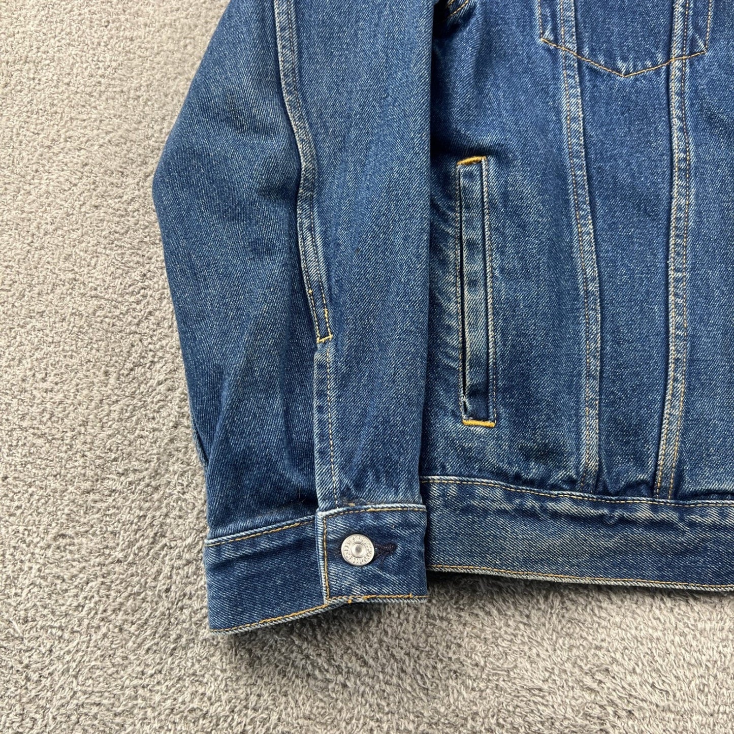VTG Y2K Levi's 57511 Denim Trucker Jacket Cotton Men's XL Blue Workwear