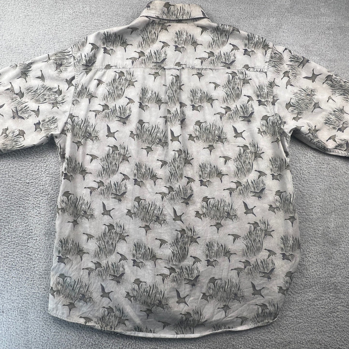 Woolrich Button Down Shirt Mens L Grey Duck Marsh Print Hunting Outdoor Cabin