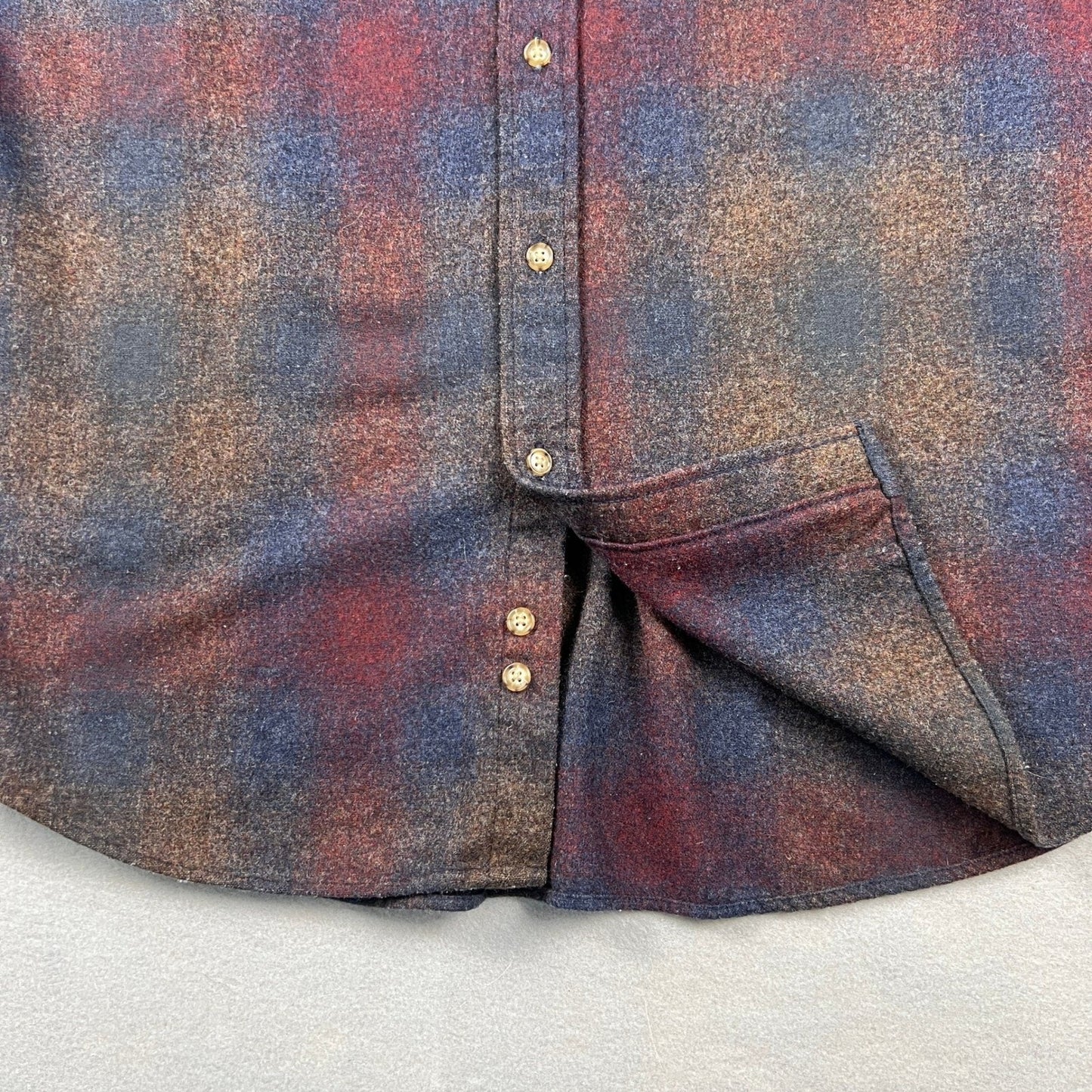 Pendleton Lodge Shirt Mens L Brown Plaid Wool Button Up Flannel Outdoor Classic