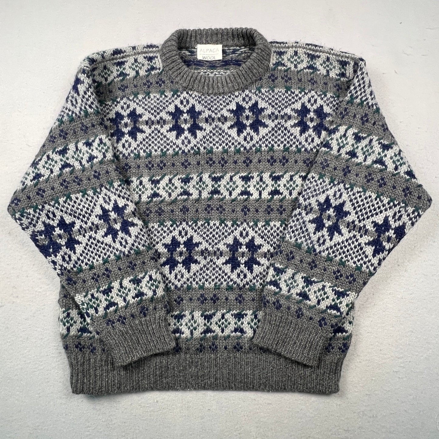 Vintage Alpaca Wool Sweater Mens Medium Gray Fair Isle Snowflake Knit Peru Boho
