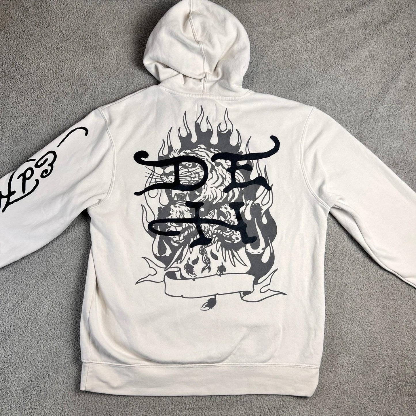 Y2K Ed Hardy Hoodie Eagle Skull Snake Flames Mens Size Medium White Sweatshirt