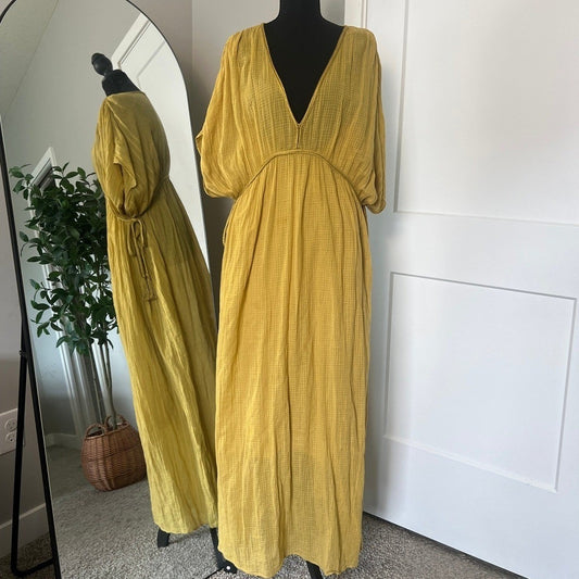 Zara Maxi Dress Womens M Yellow V-Neck Textured Tassel Boho Beach Kaftan