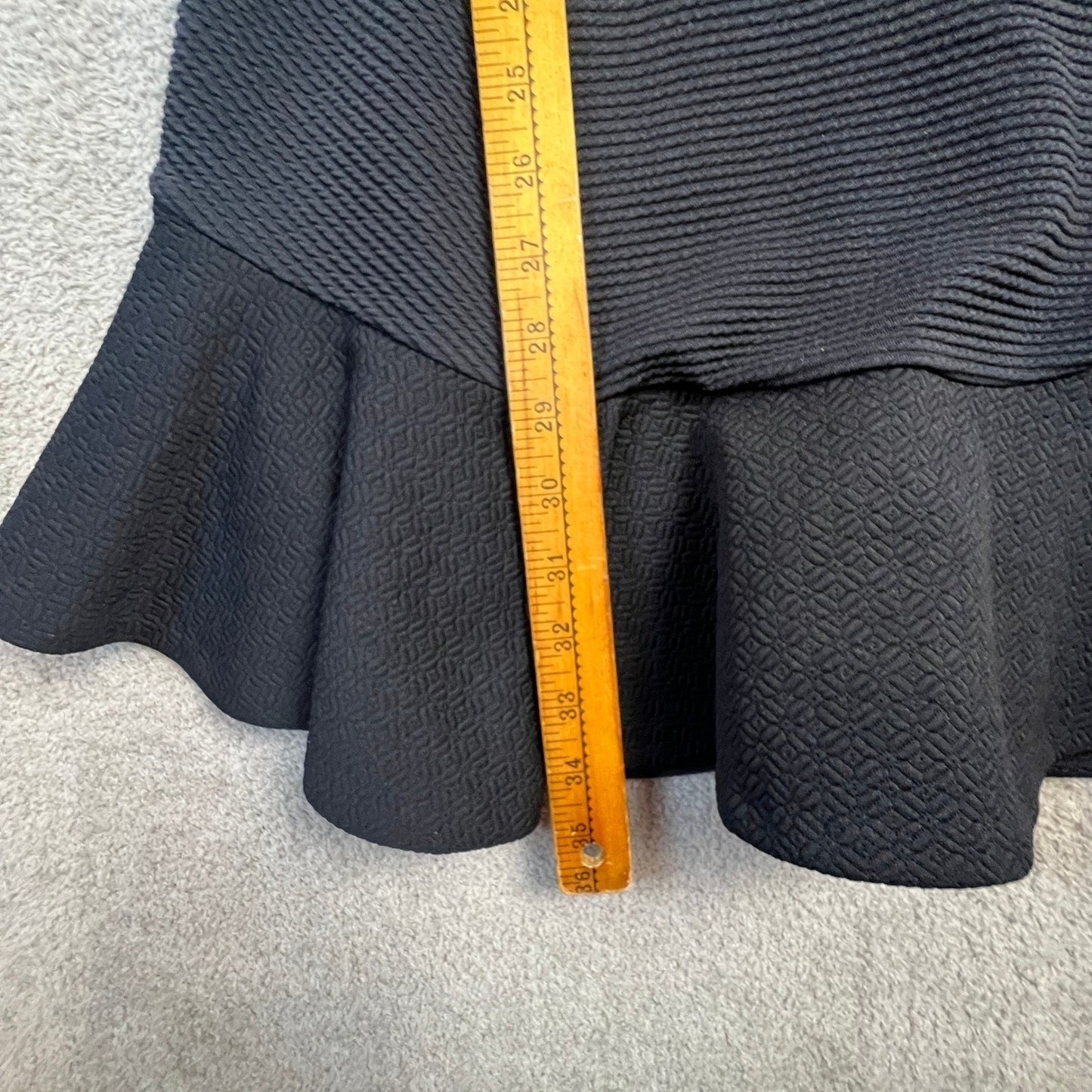Little Black Dress Size 4 Textured Jacquard Short Sleeve Flounce Hem