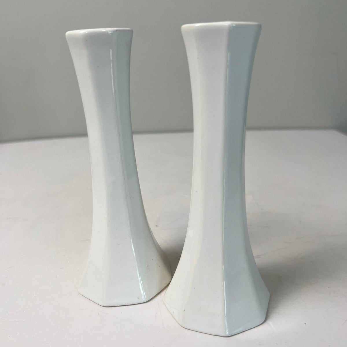 Hollowick Easy Florals Bud Vase Set 2 Candles Ceramic Hexagon Base Modern Decor