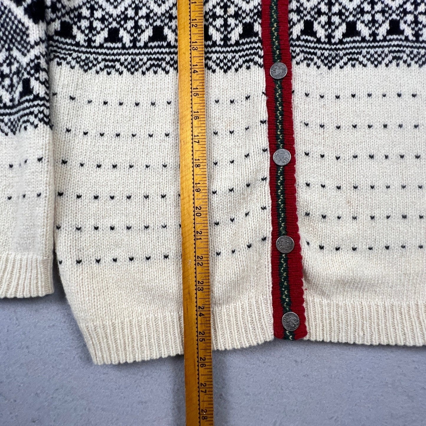 Vintage Eddie Bauer Cardigan Sweater Womens L Nordic Wool Blend Winter Snowflake