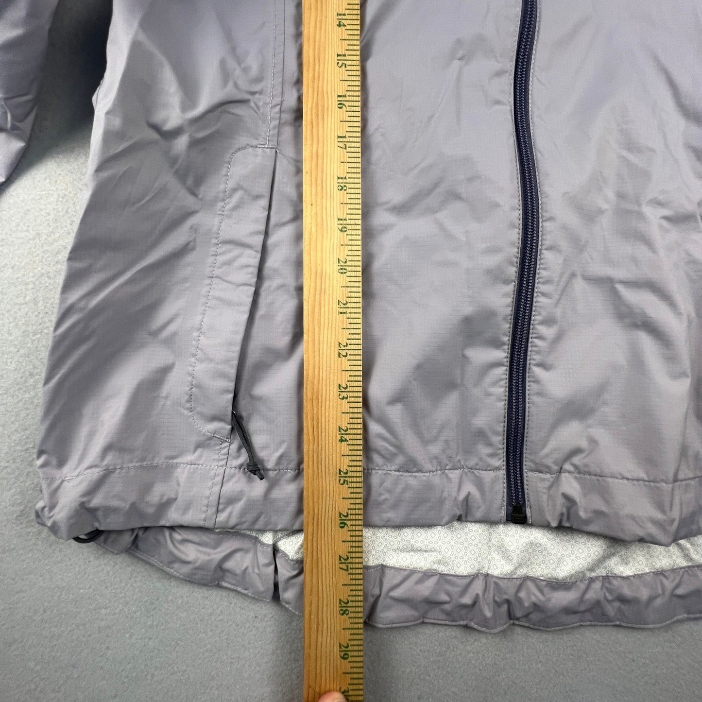 The North Face HyVent Rain Jacket Womens L Hooded Ripstop Windbreaker Hike