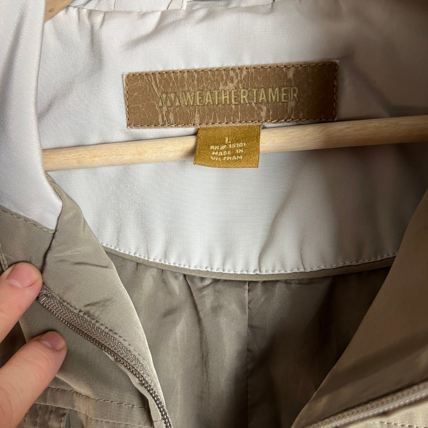Weather Tamer Utility Jacket Womens Large Khaki Hooded Zip Front Elegant Travel