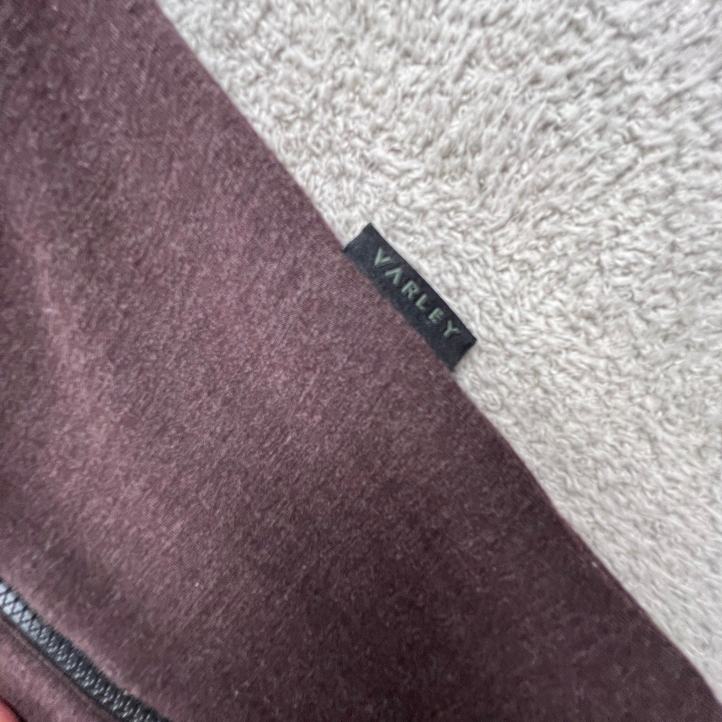 Varley Womens Oversized Sweatshirt Zipper Pocket Burgundy Plum Pullover Fashion
