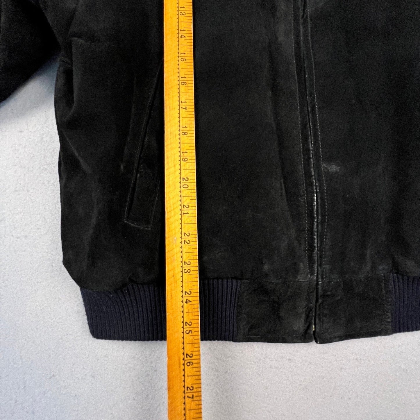 Field & Stream Leather Bomber Jacket Mens Large Black Suede Plaid Lined Outdoor