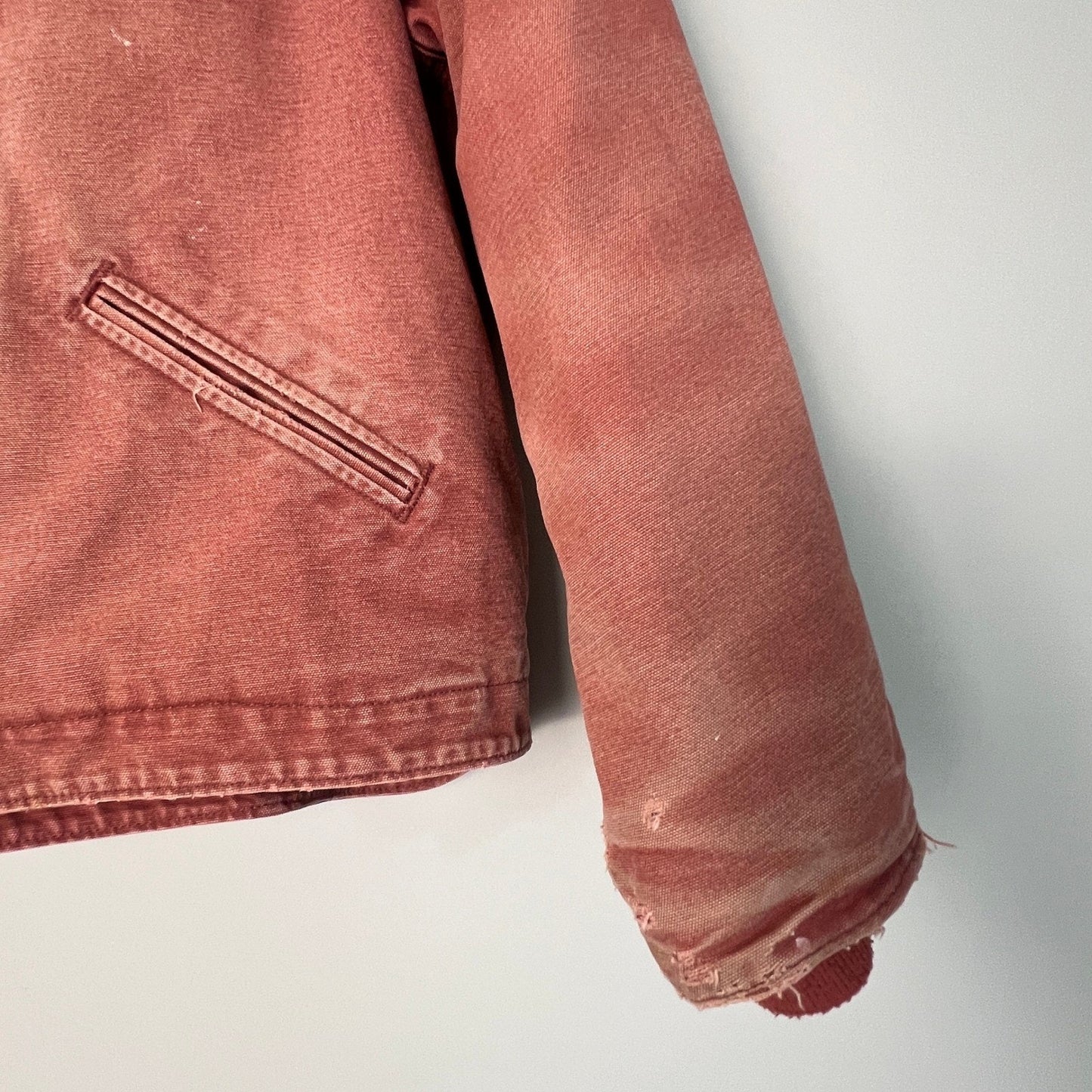 Carhartt WJ141 Sierra Jacket Women XL Rose Pink Sherpa Lined Hooded Work Coat