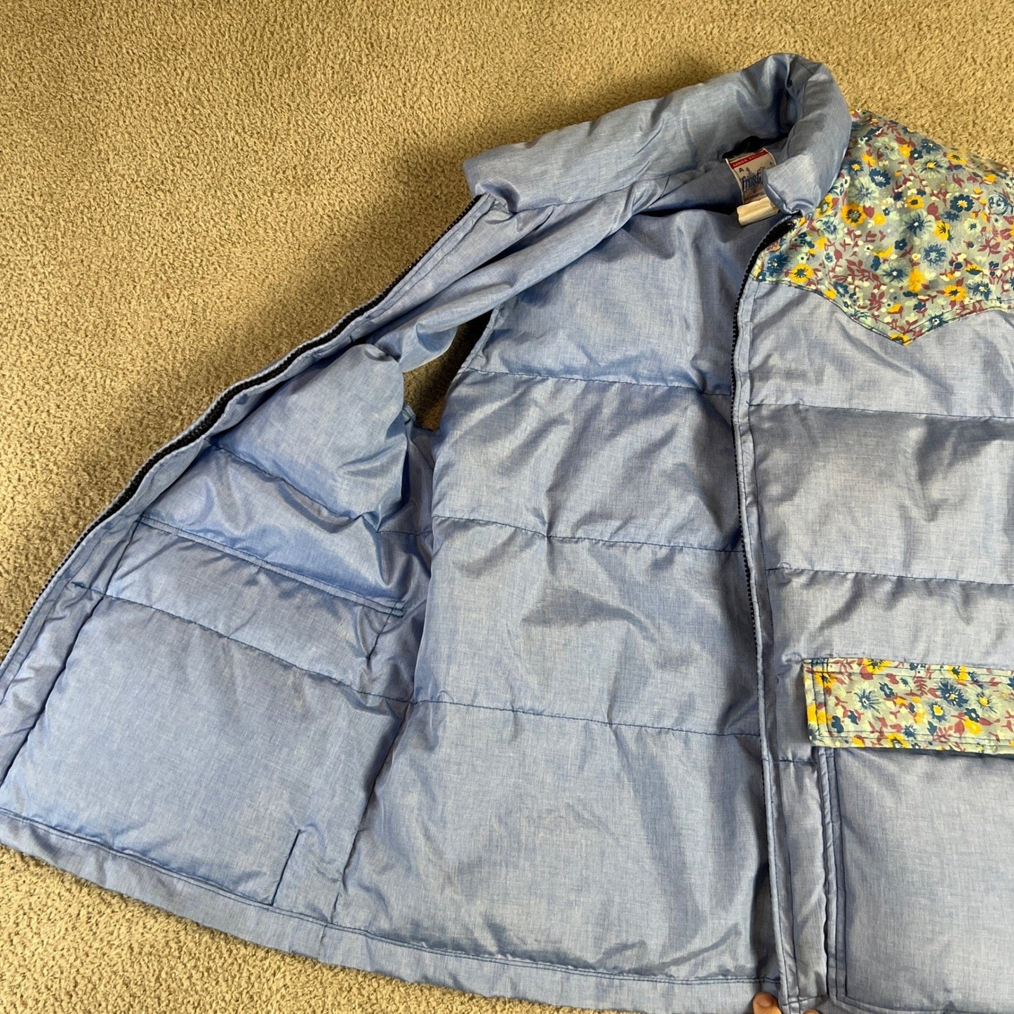 Vintage Frostline Puffer Vest Womens S Blue Floral Western Yoke