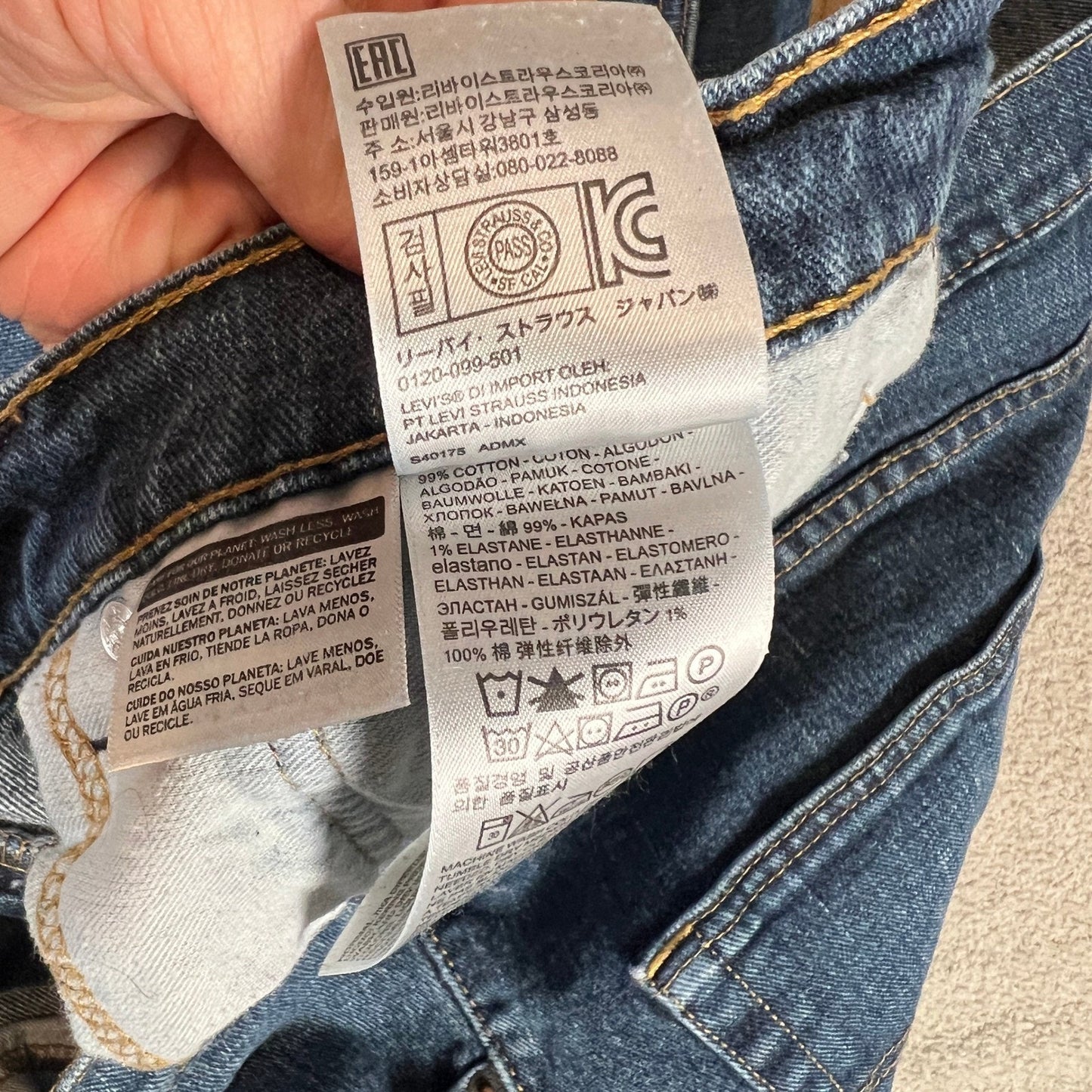 Levi's 505 Jeans Men's W40 L32 Blue Wash Denim Straight Leg Levi Strauss Y2K