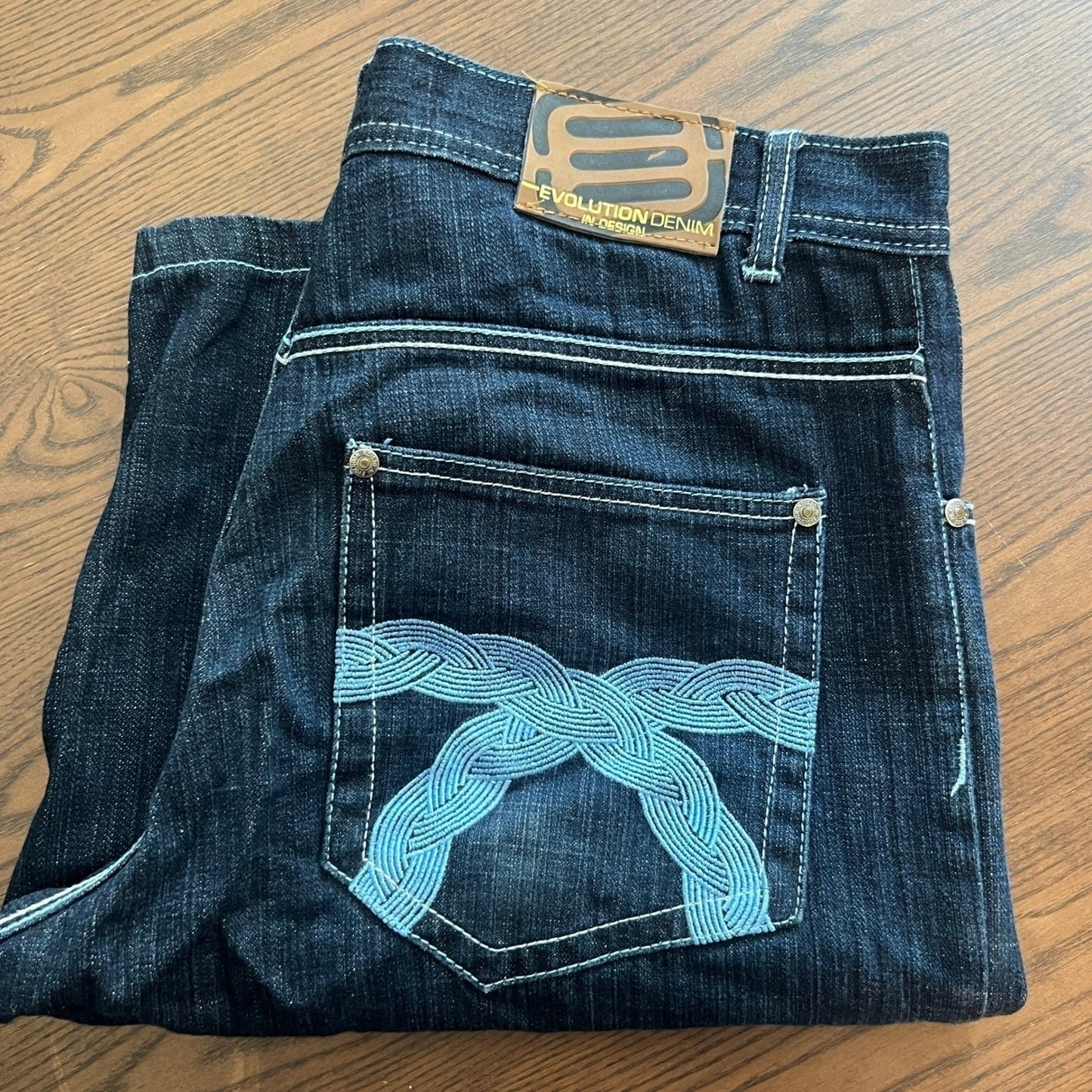Evolution in Design Denim Shorts Men's Dark Wash Size 36 Embroidered Pockets Y2K