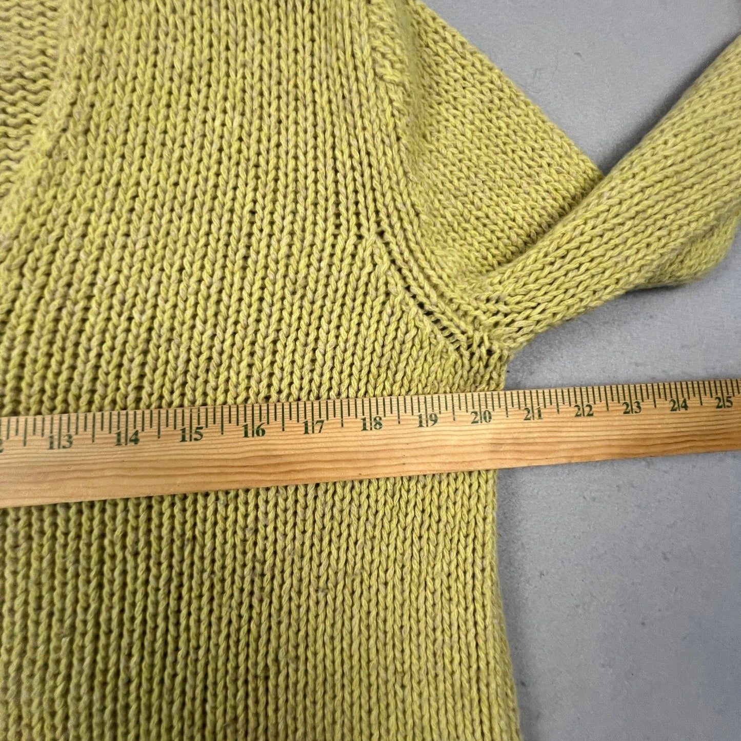 Eileen Fisher V-Neck Sweater Womens L Green Wool Alpaca Knit Pullover Minimalist