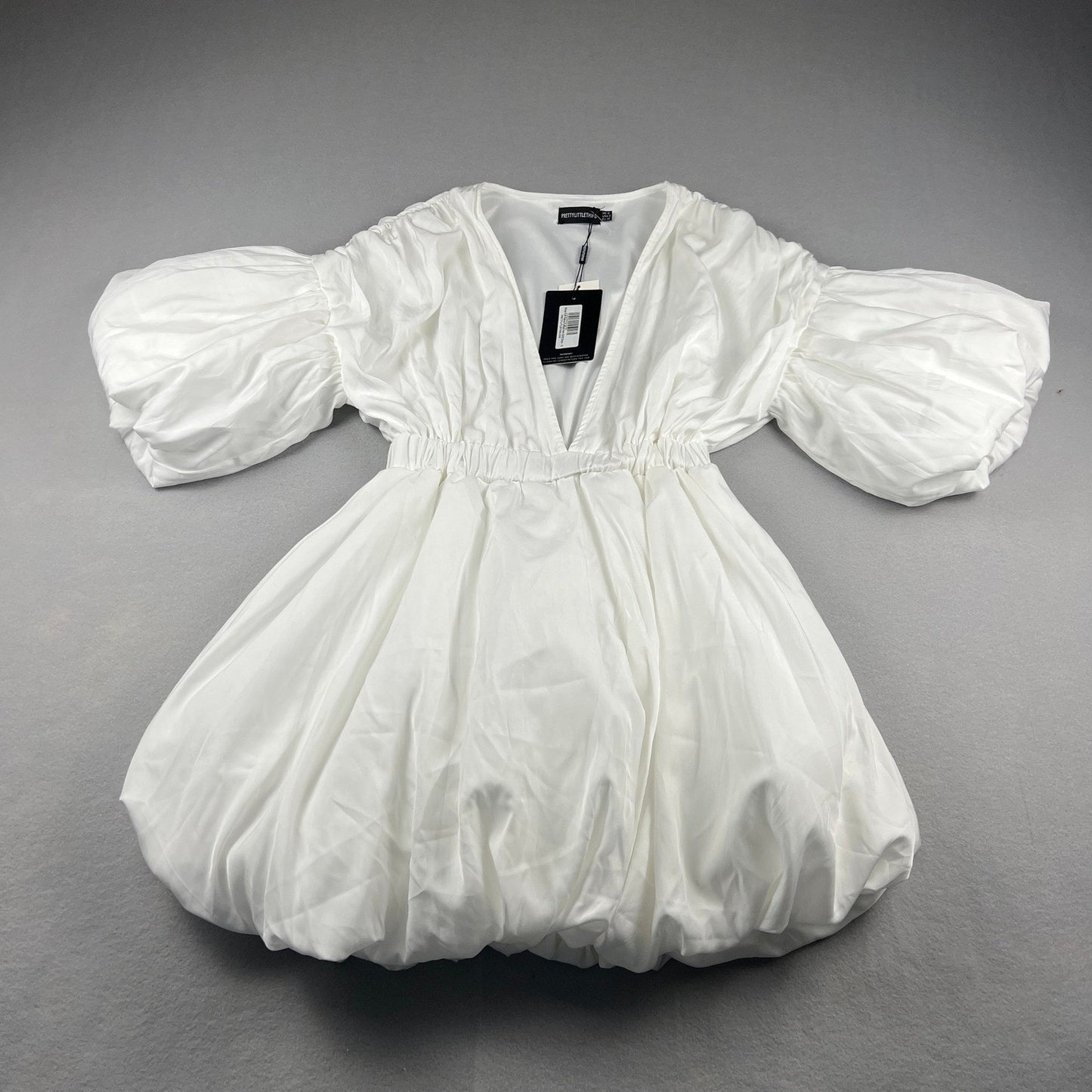 NWT Bubble Hem Dress Size 6 White Puff Sleeve Mini Party Wedding Bridal