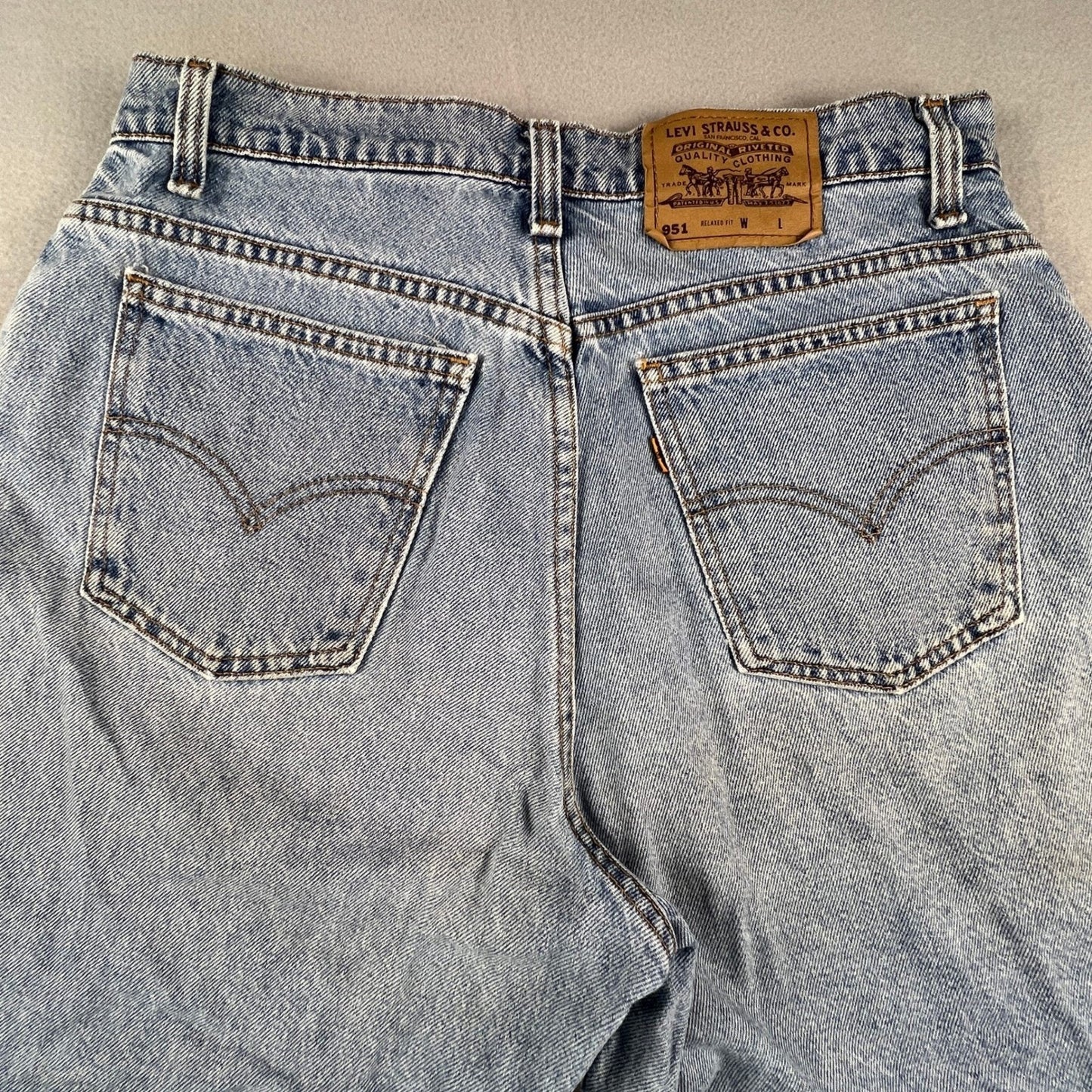 Levi's 951 Denim Shorts Womens 14 Relaxed Orange Tab Vintage 90s Mom Streetwear