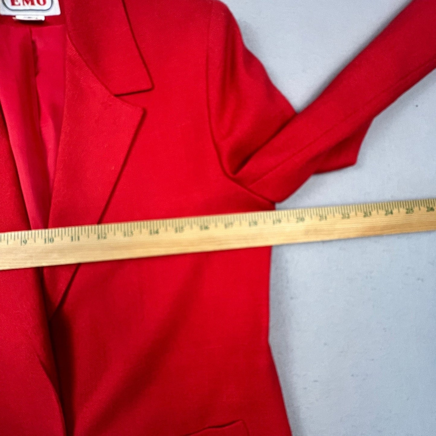 VTG EMO Blazer Jacket Womens 6 Red Single Button Career Chic Minimalist