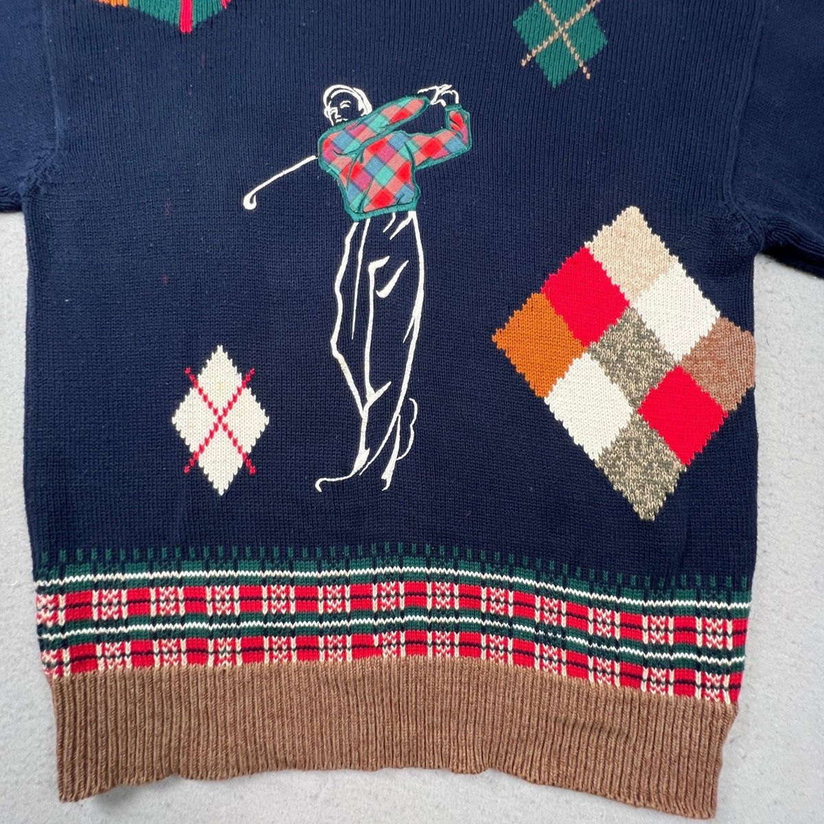 Cotton Traders Golf Sweater Mens Large Navy Blue Argyle Plaid Intarsia Vintage