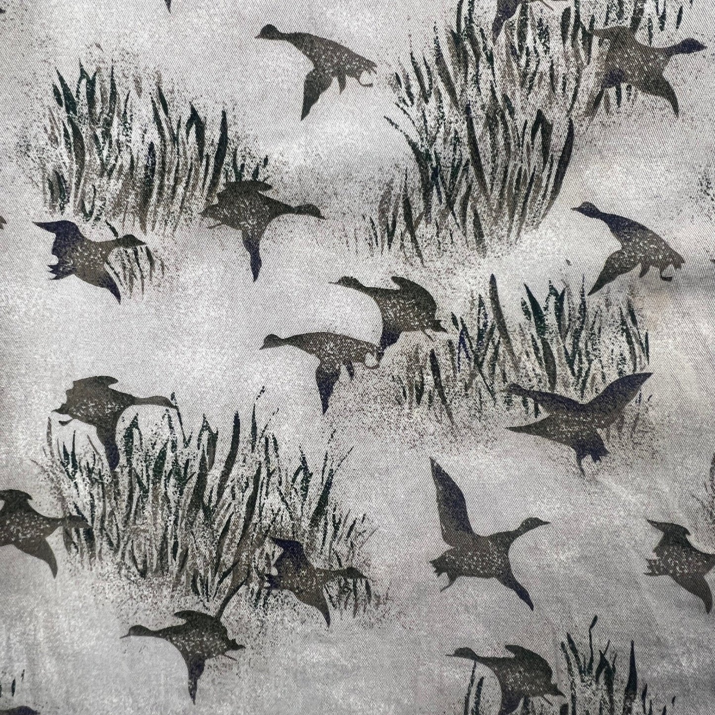 Woolrich Button Down Shirt Mens L Grey Duck Marsh Print Hunting Outdoor Cabin