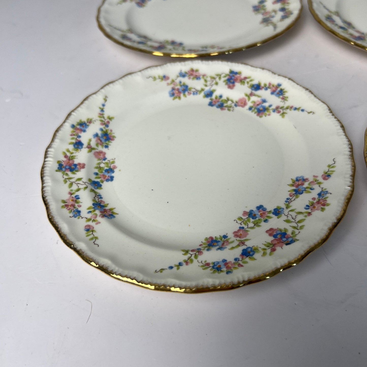 VTG 50s Pope-Gosser Blue Bell Bread Plates Set of 4 White Gold Trim Grandmacore