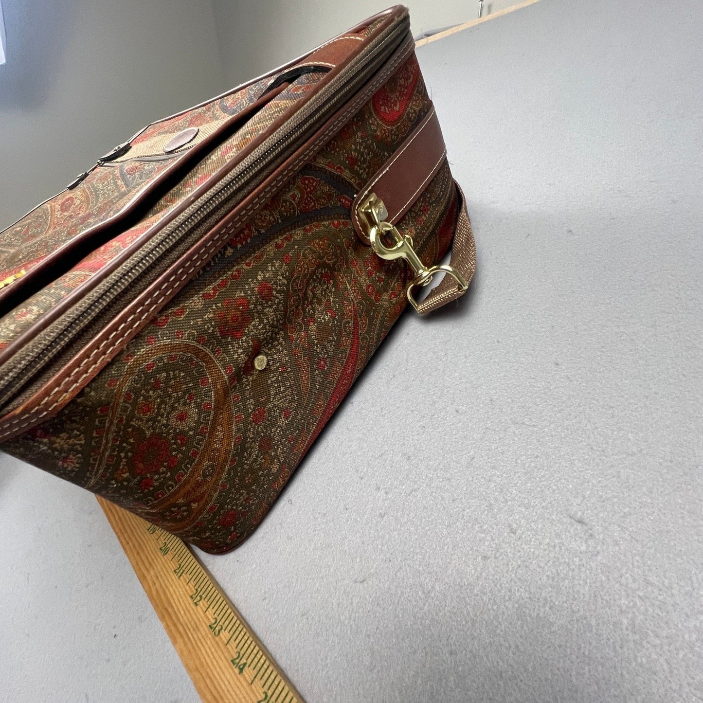 VTG DVF Diane von Furstenberg Suitcase Unisex Large Brown Paisley Carry On Bag