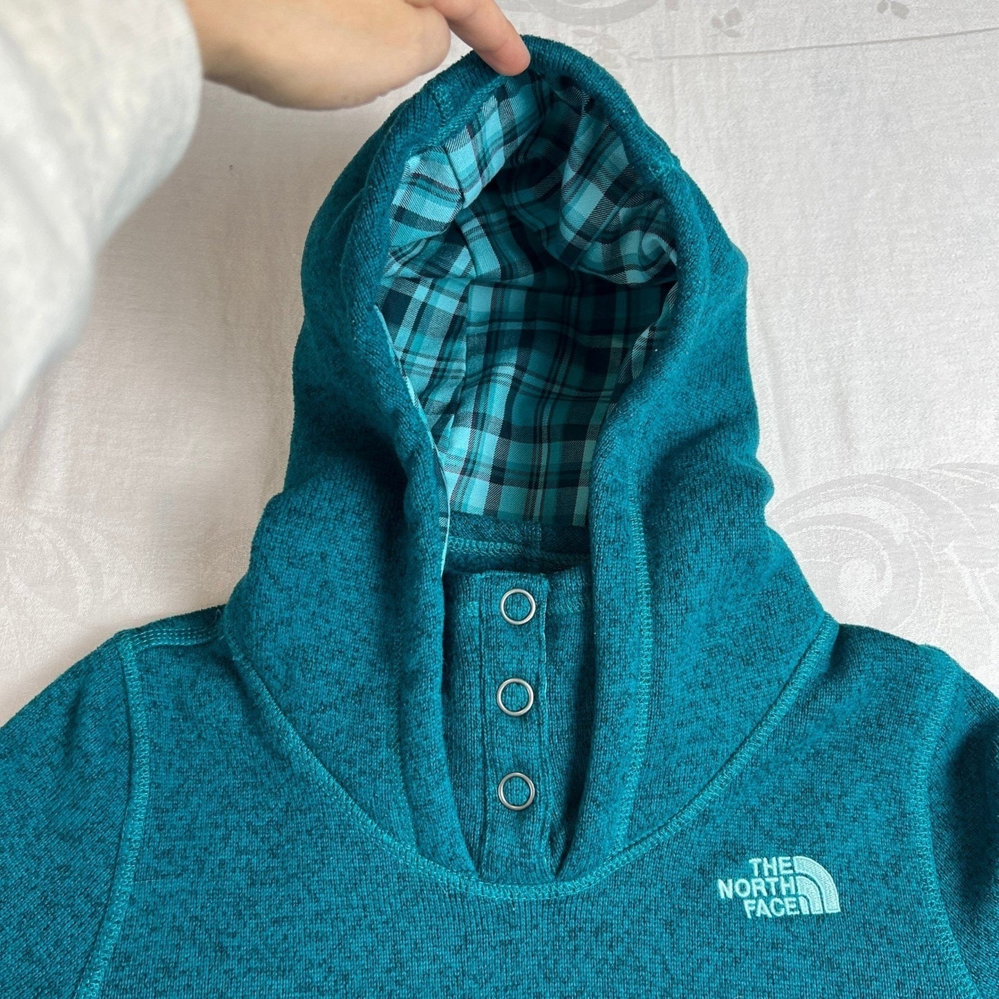 The North Face Fleece Hoodie Pullover Women's Small Petite Teal Neck Plaid Lined