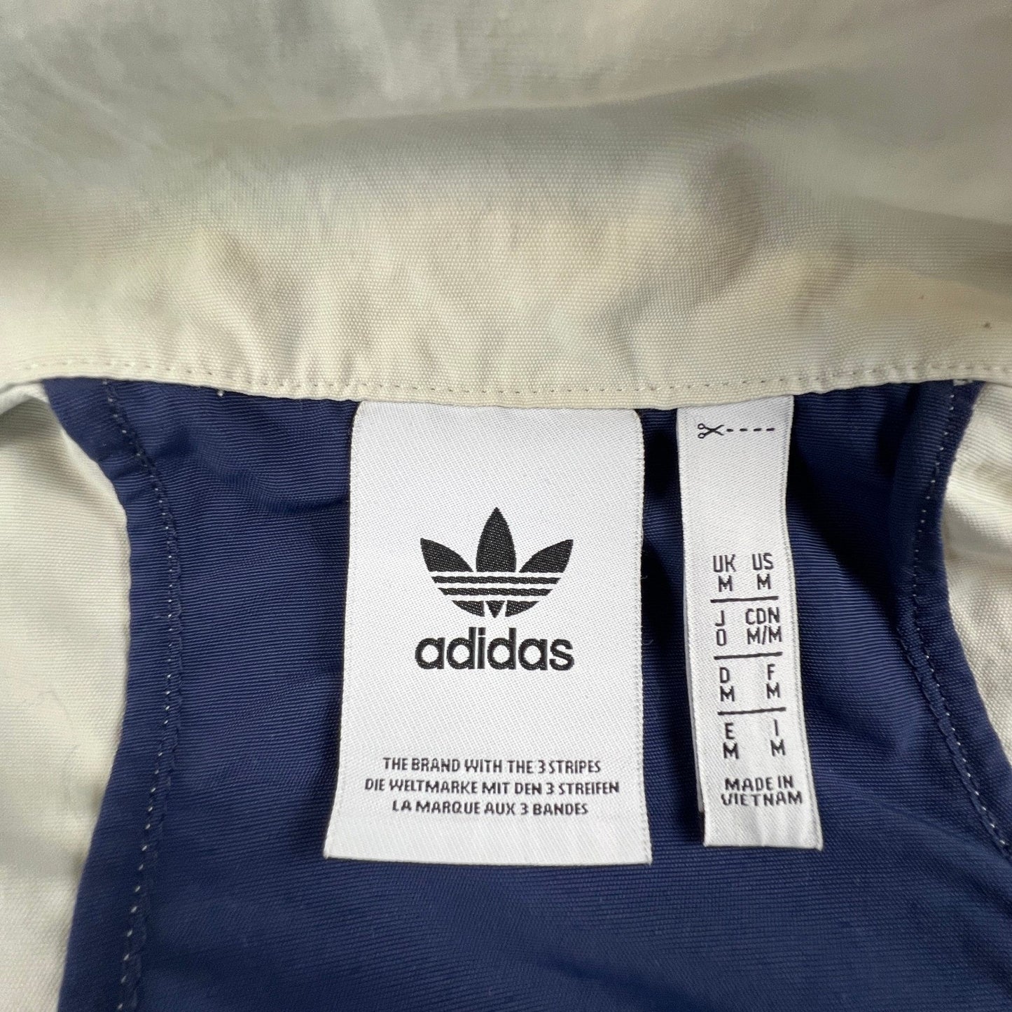 Adidas Windbreaker Jacket Mens Medium Cream Navy Blue Colorblock Trefoil Sporty