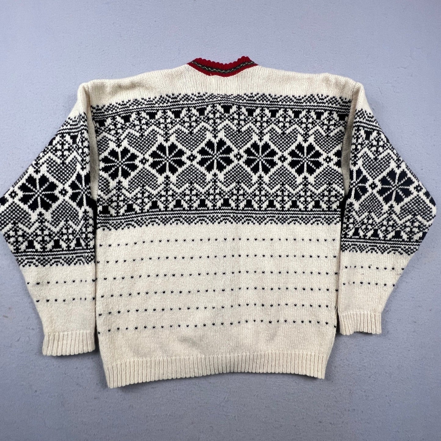 Vintage Eddie Bauer Cardigan Sweater Womens L Nordic Wool Blend Winter Snowflake