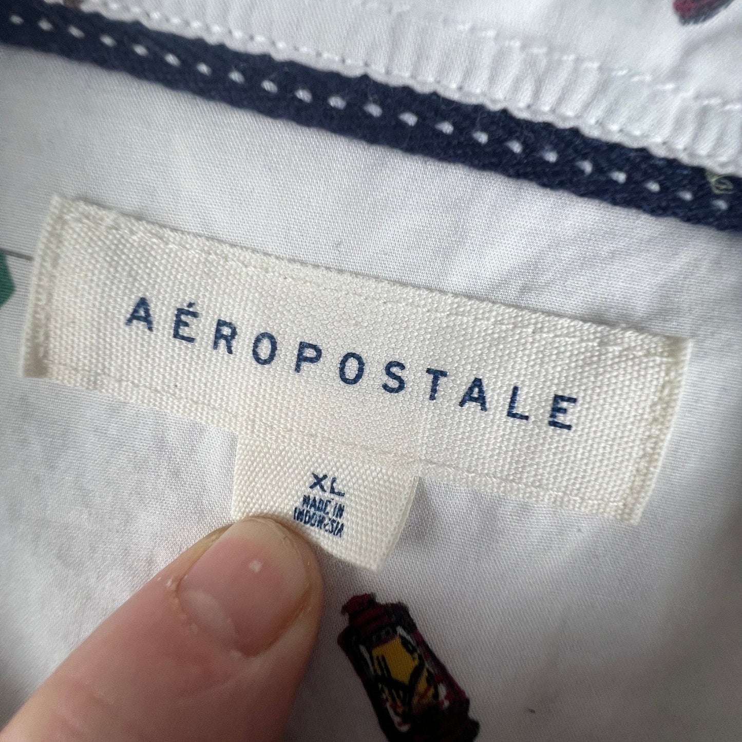 Aeropostale Button Down Shirt Mens XL White Camping Print Cotton Short Sleeve