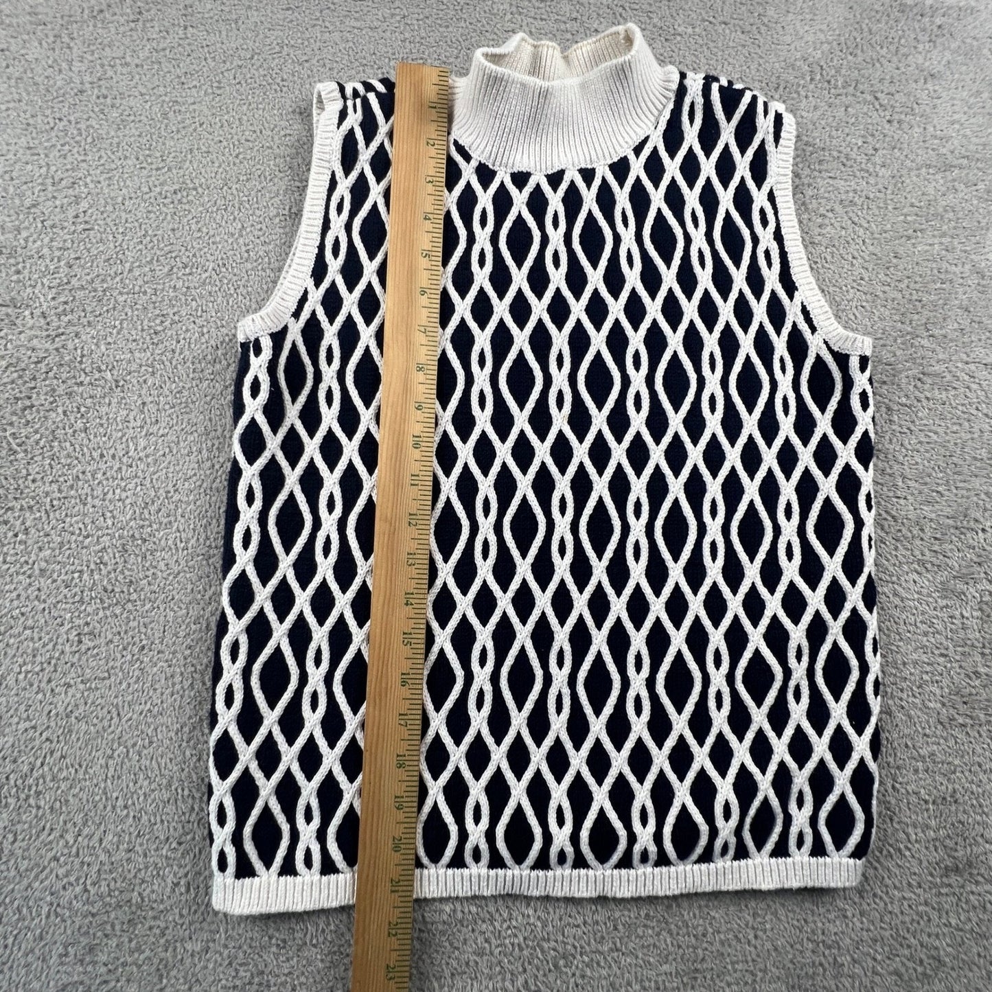 Liz Claiborne Sweater Vest Womens PM Knit Mock Neck Preppy Old Money Coastal