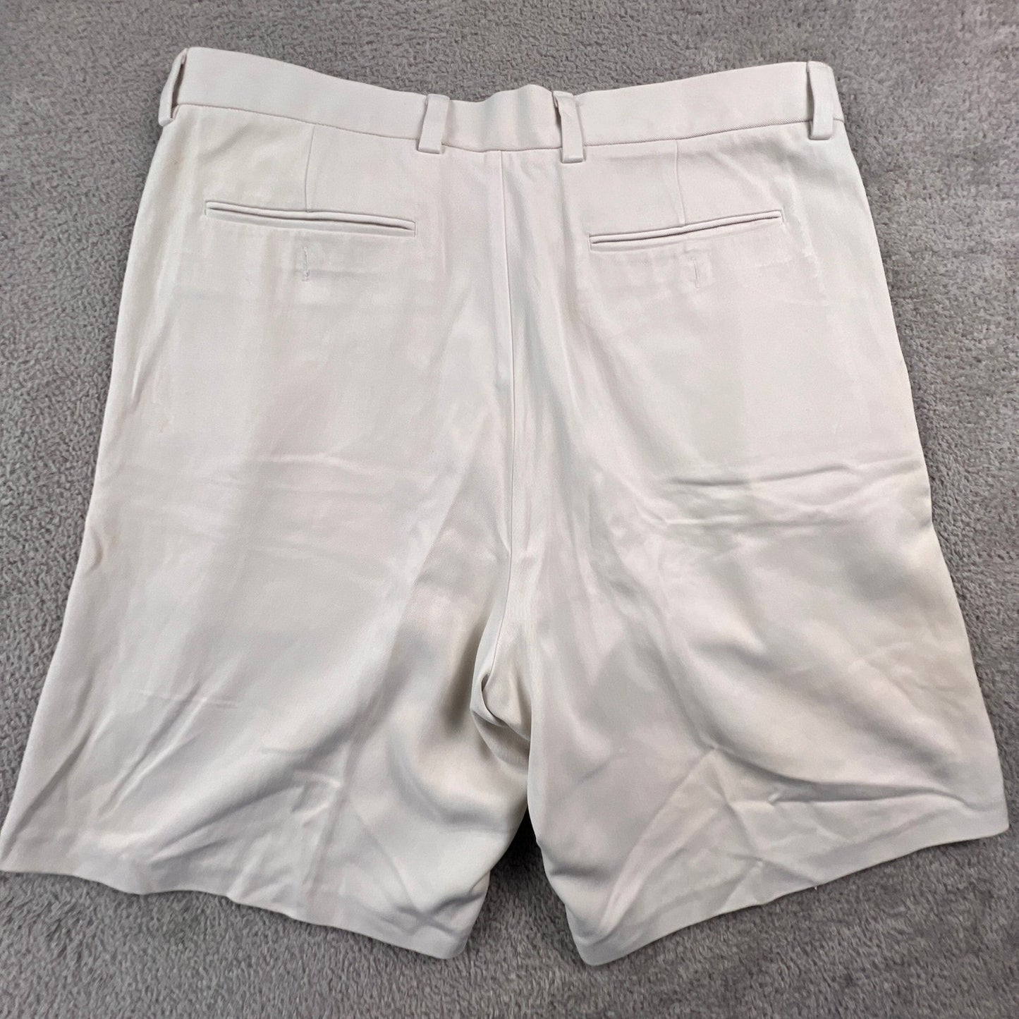 Tommy Bahama Silk Shorts Mens 36 White Relax Flat Front Tropical Beach Casual