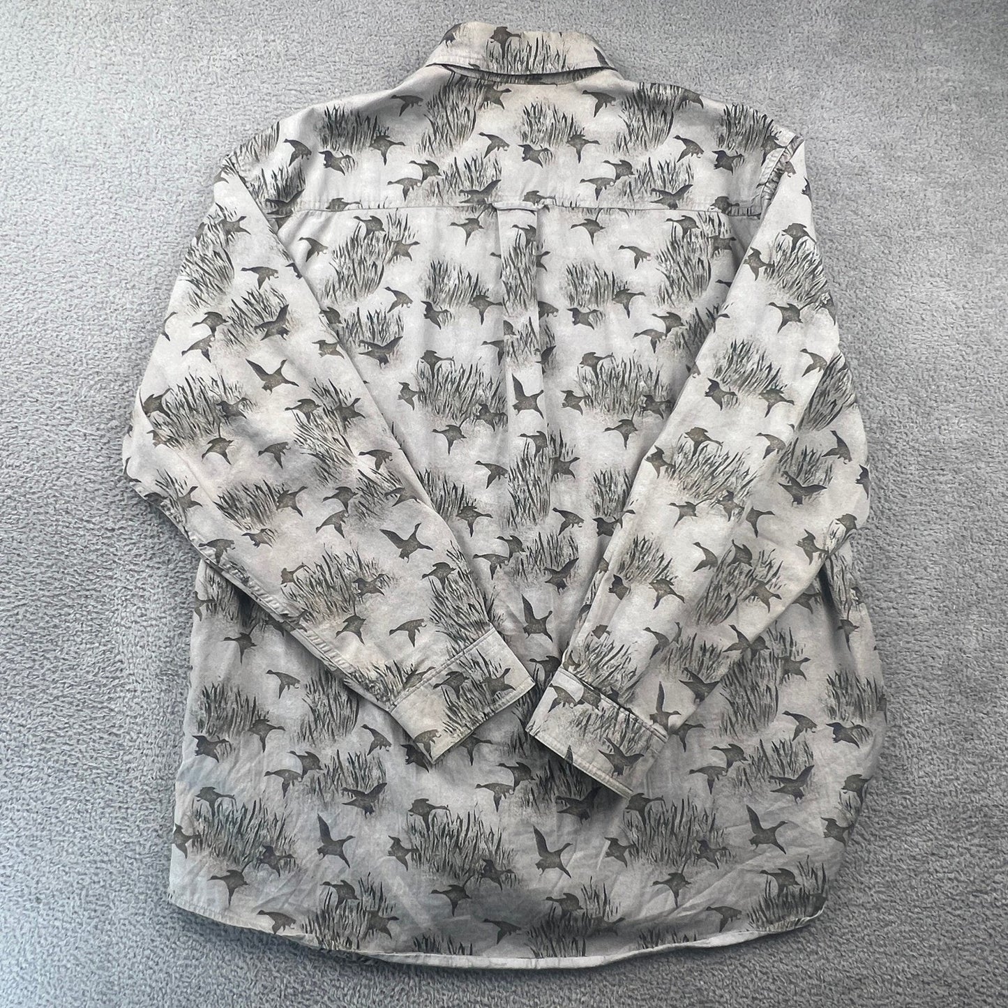 Woolrich Button Down Shirt Mens L Grey Duck Marsh Print Hunting Outdoor Cabin