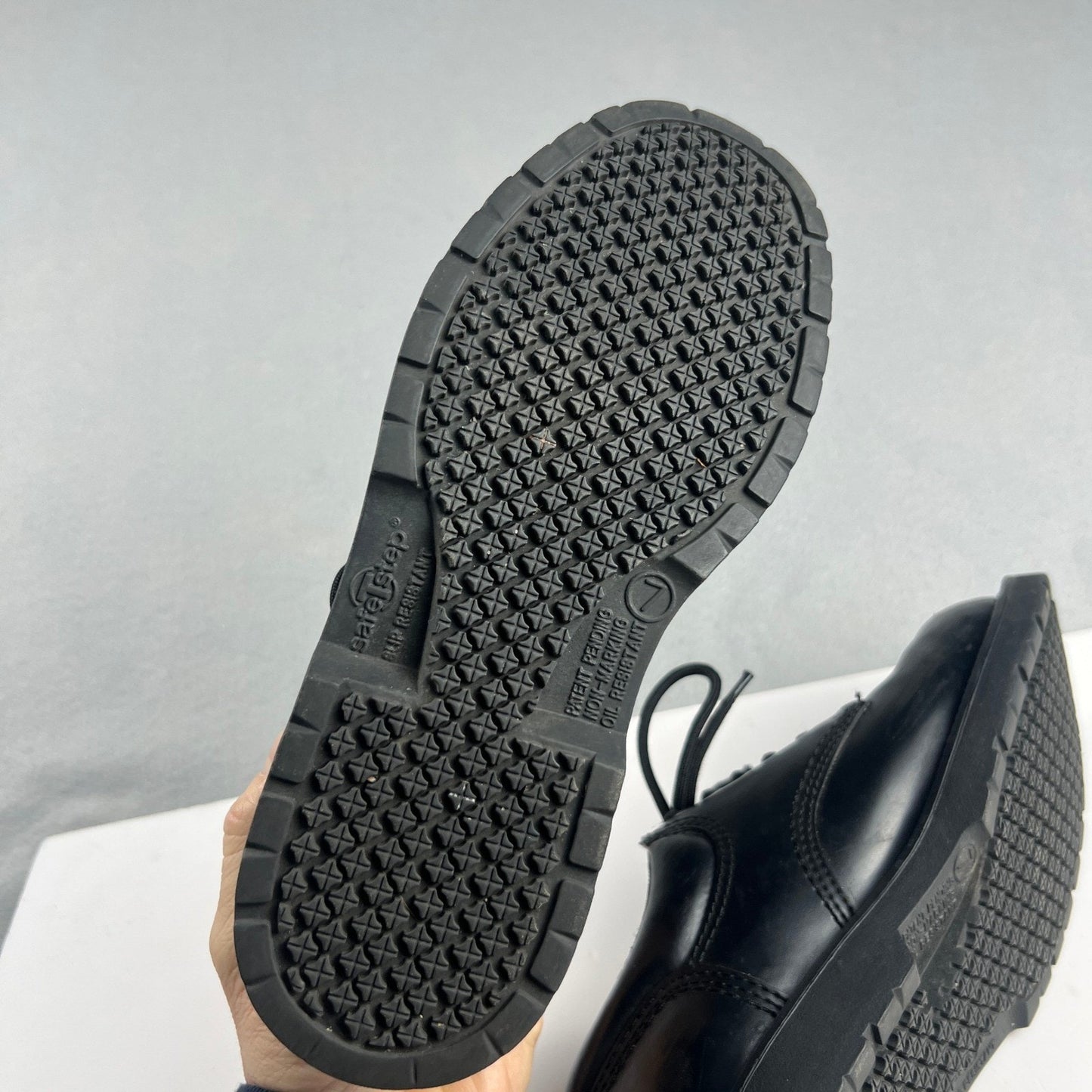 SafeTStep Slip Resistant Work Shoes Mens 7 Black Lace Up Oxford Dark Academia