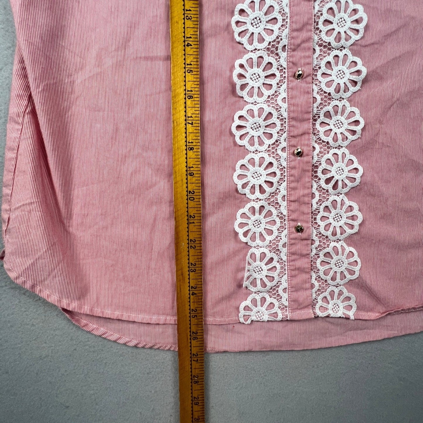 VTG Marc New York Button Down Womens XL Red Stripe Lace Trim Preppy Chic