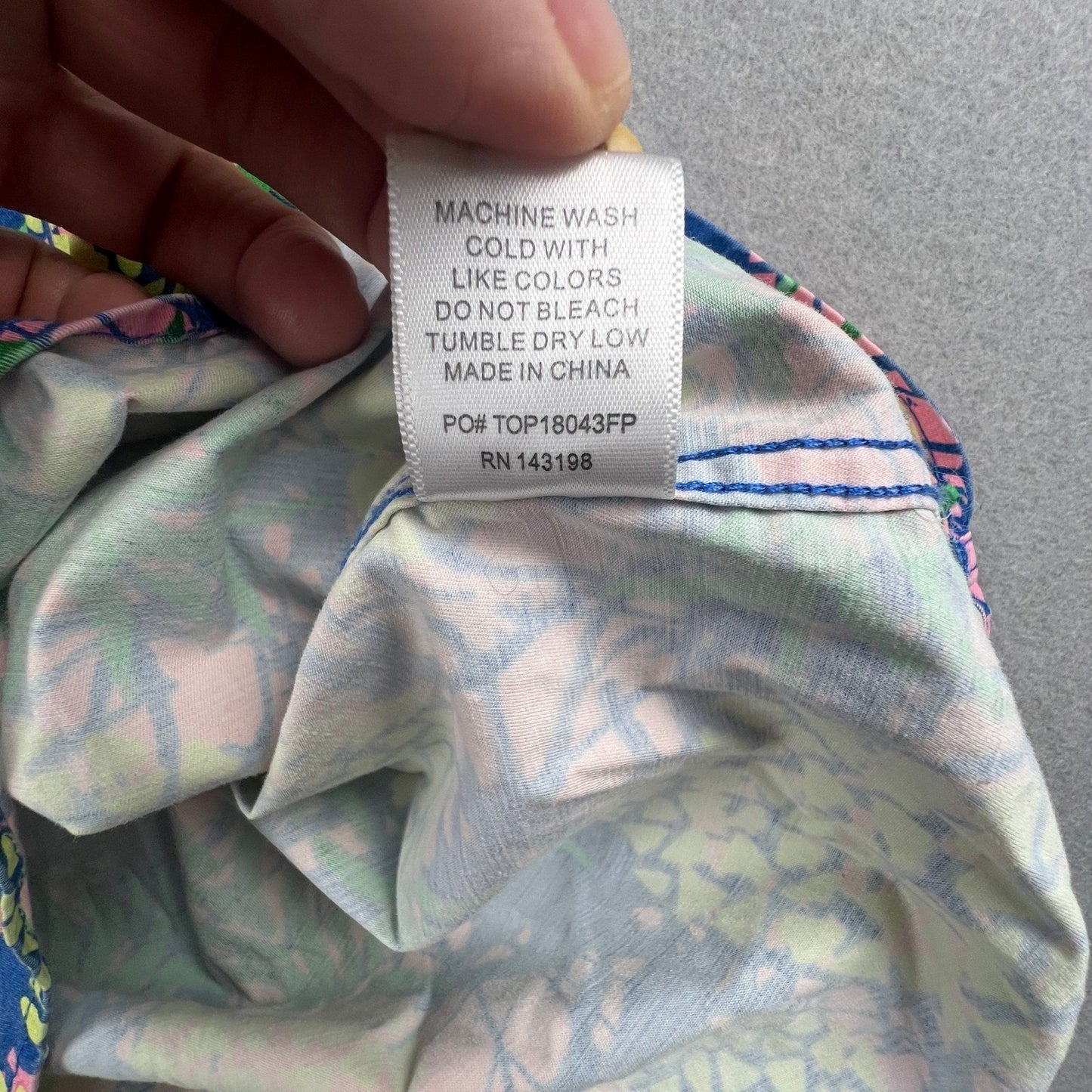 Chubbies Pineapple Shirt Mens XXL Blue Pink Short Sleeve Popover Tropical Summer